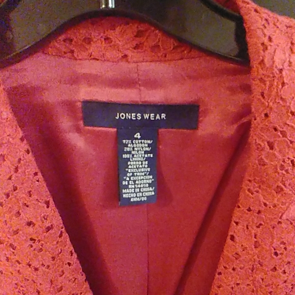 Jacket - Picture 3 of 3